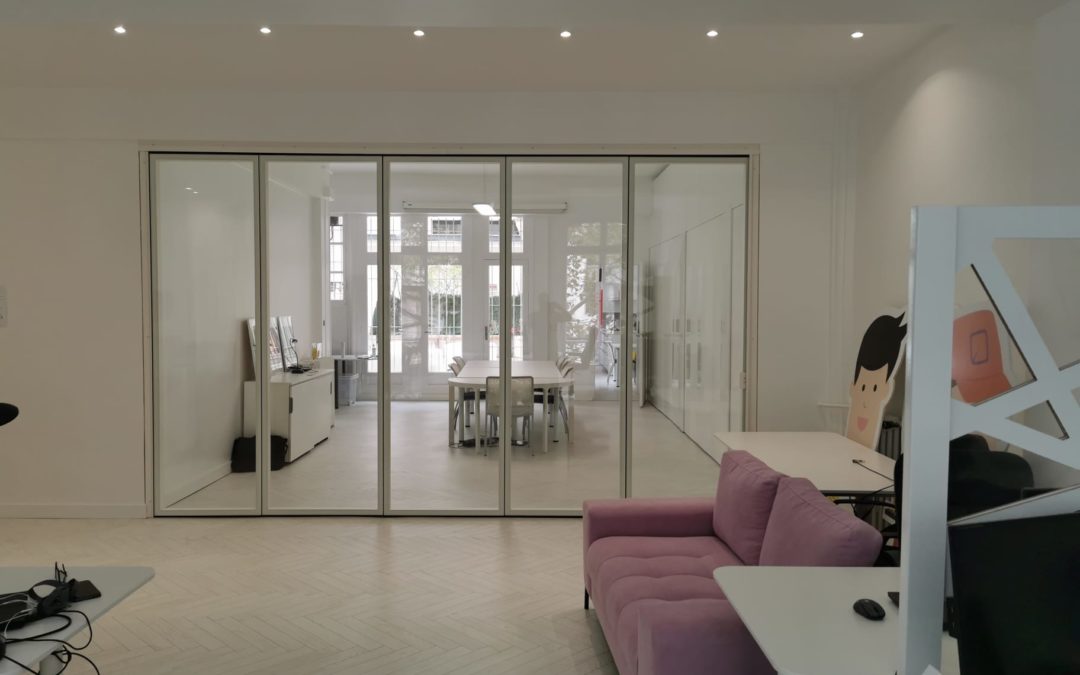 Comment les murs mobiles contribuent-ils au design intérieur ?